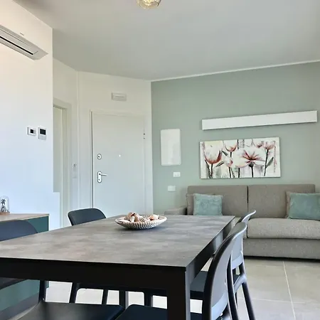A Terrace Overlooking The Sea - Palms 9 Διαμέρισμα Πέζαρο